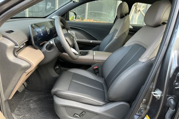 Used CHANGAN CS55PLUS PHEV 2026 Model, Smart New Blue Whale 125km Zhiyue Version Interior 1