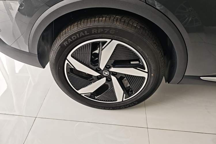 Used CHANGAN CS55PLUS PHEV 2026 Model, Smart New Blue Whale 125km Zhiyue Version Right Rear Wheel Hub