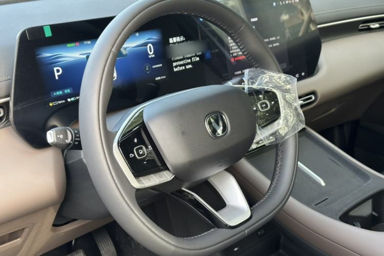 Used CHANGAN CS55PLUS PHEV 2026 Model, Smart New Blue Whale 125km Zhiyue Version Steering Wheel