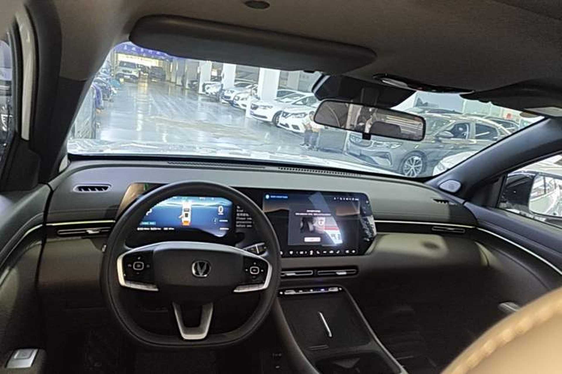 Used CHANGAN CS55PLUS PHEV 2026 Model, Smart New Blue Whale 125km Zhiyue Version Center Console