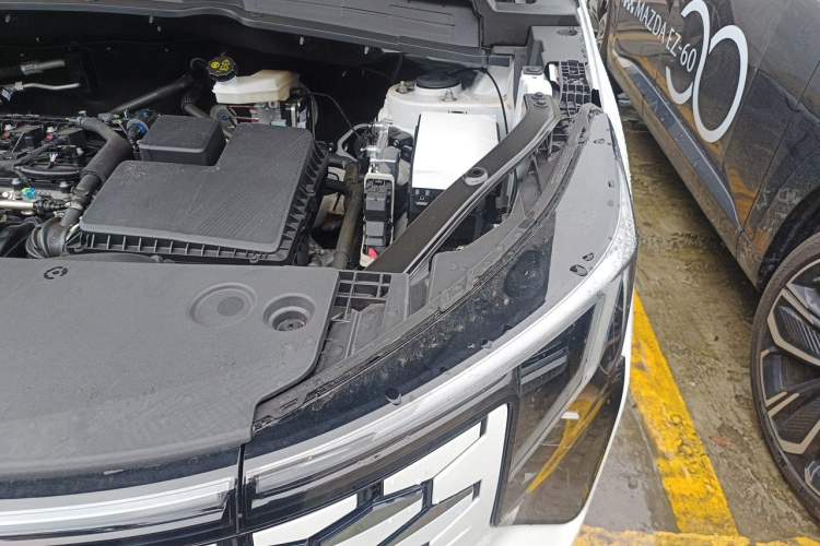 Used CHANGAN CS55PLUS PHEV 2026 Model, Smart New Blue Whale 125km Zhiyue Version Engine Bay Left