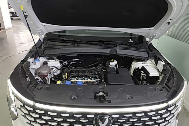 Used CHANGAN CS55PLUS PHEV 2026 Model, Smart New Blue Whale 125km Zhiyue Version Engine Bay