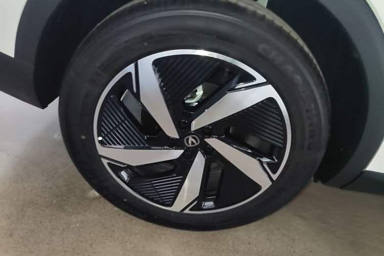 Used CHANGAN CS55PLUS PHEV 2026 Model, Smart New Blue Whale 125km Zhiyue Version Exterior 5