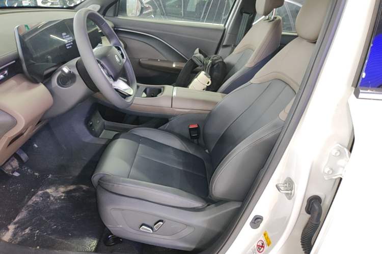 Used CHANGAN CS55PLUS PHEV 2026 Model, Smart New Blue Whale 125km Zhiyue Version Left Front Seat