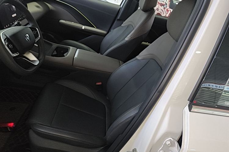 Used CHANGAN CS55PLUS PHEV 2026 Model, Smart New Blue Whale 125km Zhiyue Version Left Front Seat