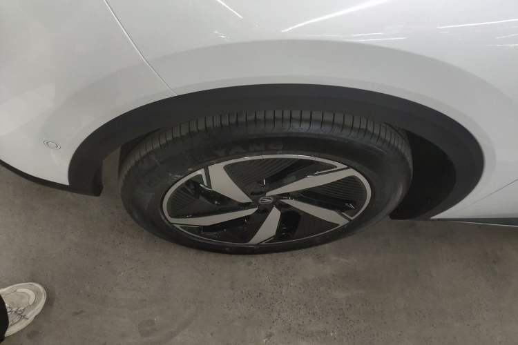 Used CHANGAN CS55PLUS PHEV 2026 Model, Smart New Blue Whale 125km Zhiyue Version Left Front Wheel Hub