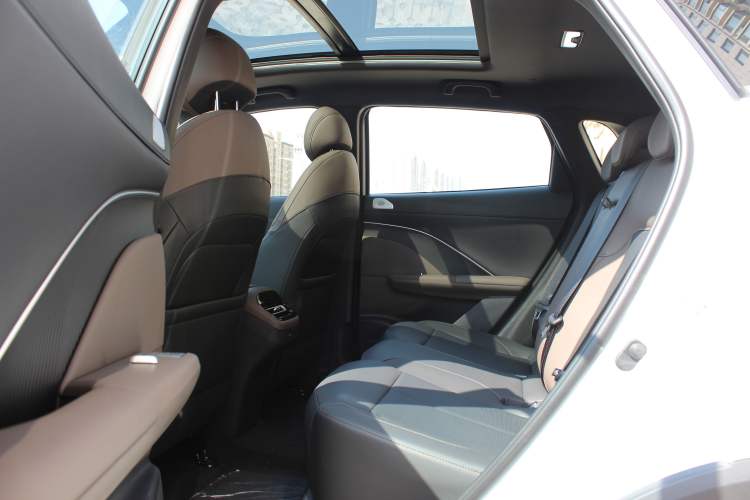 Used CHANGAN CS55PLUS PHEV 2026 Model, Smart New Blue Whale 125km Zhiyue Version Left Rear Seat