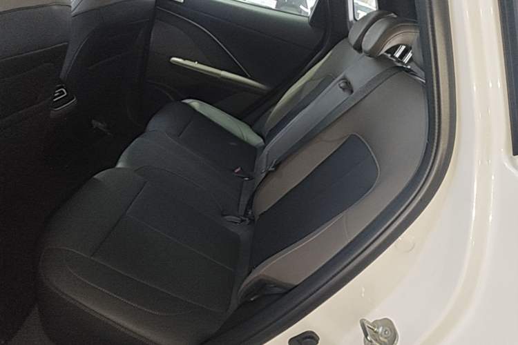 Used CHANGAN CS55PLUS PHEV 2026 Model, Smart New Blue Whale 125km Zhiyue Version Left Rear Seat
