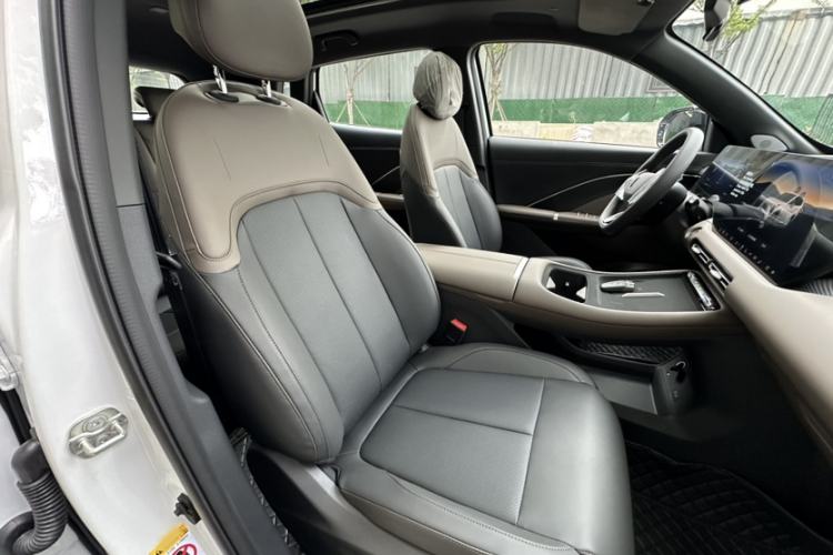 Used CHANGAN CS55PLUS PHEV 2026 Model, Smart New Blue Whale 125km Zhiyue Version Right Front Seat