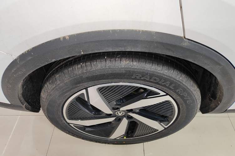 Used CHANGAN CS55PLUS PHEV 2026 Model, Smart New Blue Whale 125km Zhiyue Version Right Rear Wheel Hub