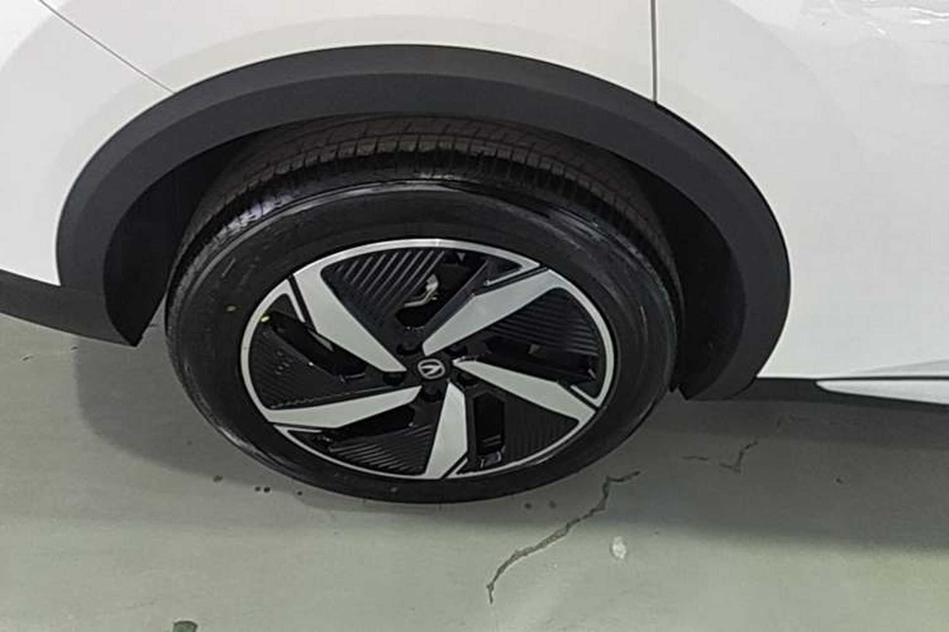 Used CHANGAN CS55PLUS PHEV 2026 Model, Smart New Blue Whale 125km Zhiyue Version Right Rear Wheel Hub