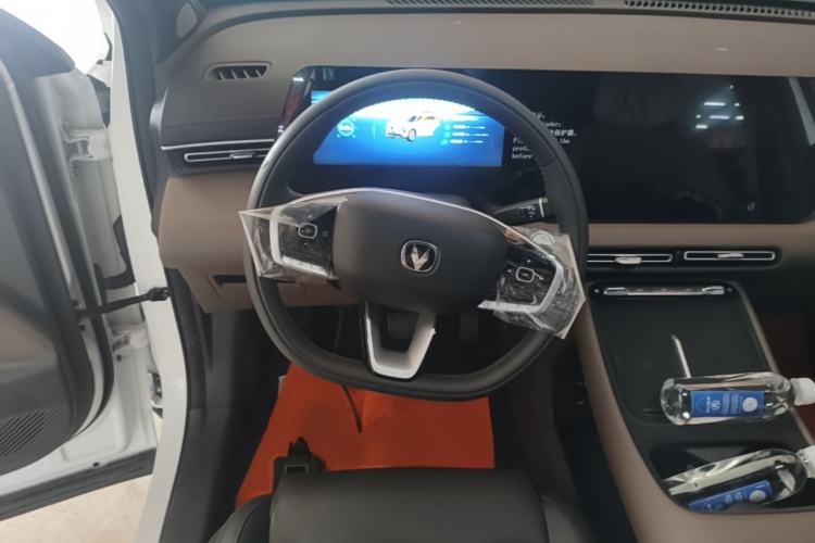 Used CHANGAN CS55PLUS PHEV 2026 Model, Smart New Blue Whale 125km Zhiyue Version Steering Wheel