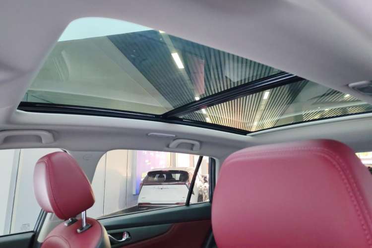 Used CHANGAN CS75 2023 Enjoy Edition 1.5T DCT Prestige Version Headliner