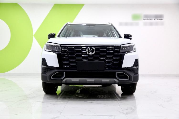 Used CHANGAN CS75 2024 Enjoy Edition 1.5T DCT Luxury Model Exterior 5