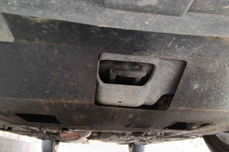 Used CHANGAN CS75 2014 2.0L Manual Leading Model China V Standard Chassis Front