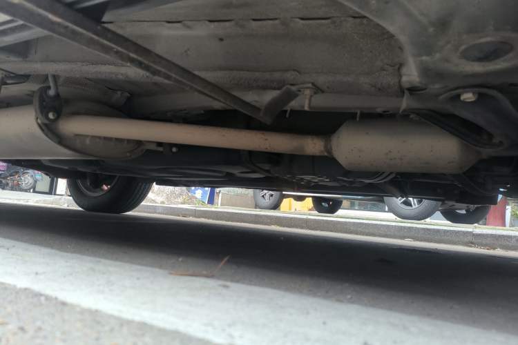 Used CHANGAN CS75 2014 2.0L Manual Comfort Version China IV Standard Chassis Front Right