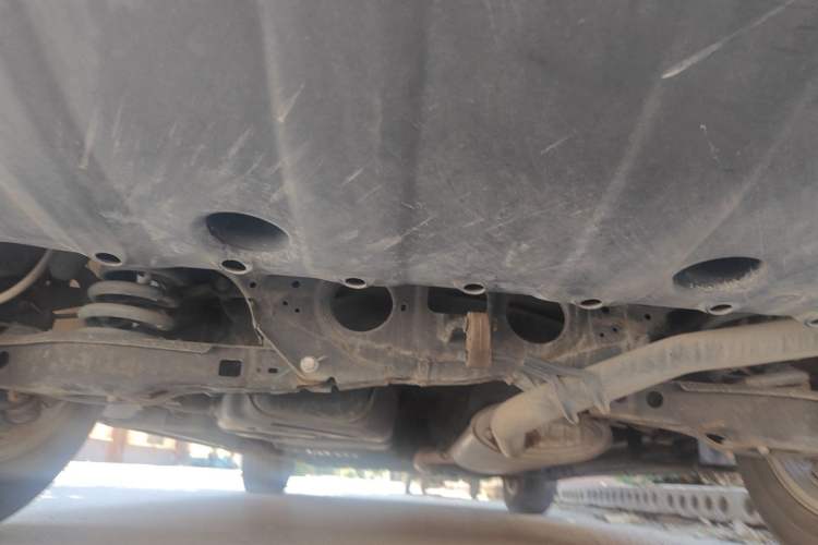 Used CHANGAN CS75 2014 2.0L Manual Luxury Version China V Standard Chassis Rear