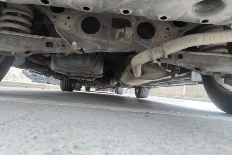 Used CHANGAN CS75 2014 2.0L Manual Comfort Version China IV Standard Chassis Rear