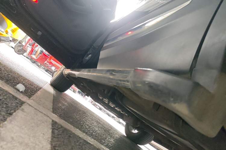 Used CHANGAN CS75 2014 2.0L Manual Comfort Version China IV Standard Chassis Rear Left