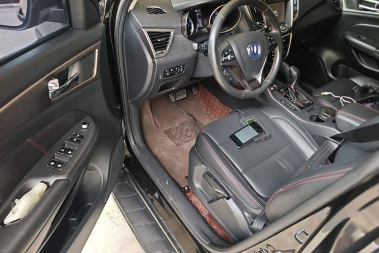Used CHANGAN CS75 2014 1.8T Automatic Elite Version China V Standard Driver Seat
