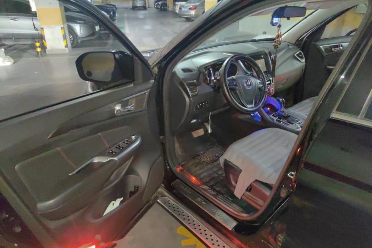 Used CHANGAN CS75 2014 1.8T Automatic Prestige Model China V Standard Driver Seat