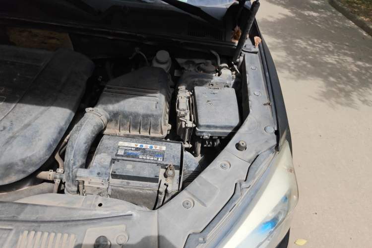 Used CHANGAN CS75 2014 1.8T Automatic Elite Model China IV Standard Engine Bay Left