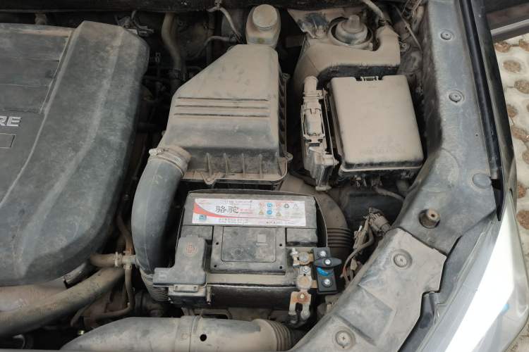 Used CHANGAN CS75 2014 1.8T Automatic Elite Version China V Standard Engine Bay Left
