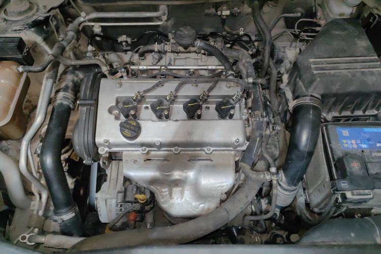 Used CHANGAN CS75 2014 1.8T Automatic Prestige Model China V Standard Engine Bay