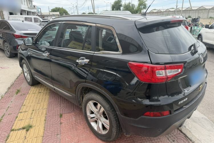 Used CHANGAN CS75 2014 1.8T Automatic Prestige Model China IV Standard Exterior 2