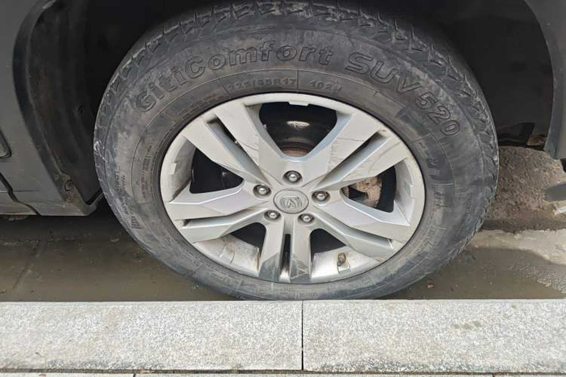 Used CHANGAN CS75 2014 2.0L Manual Luxury Version China V Standard Exterior 7