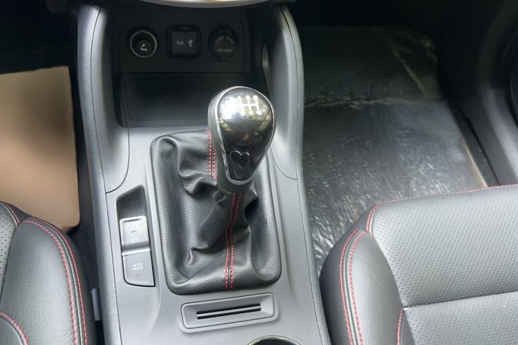 Used CHANGAN CS75 2014 2.0L Manual Luxury Version China V Standard Gear Lever