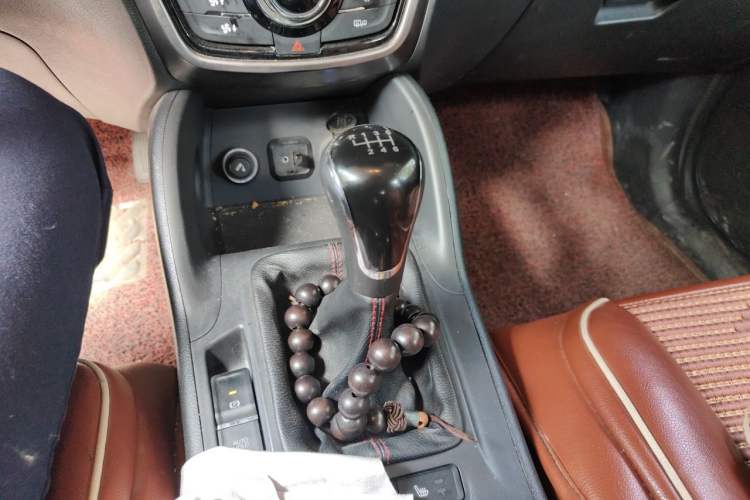 Used CHANGAN CS75 2014 2.0L Manual Leading Model China V Standard Gear Lever