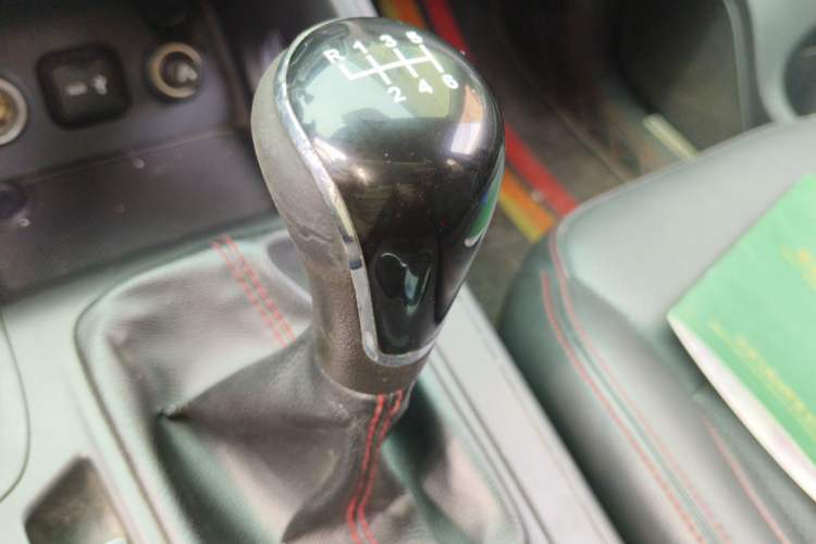 Used CHANGAN CS75 2014 2.0L Manual Luxury Version China IV Standard Gear Lever