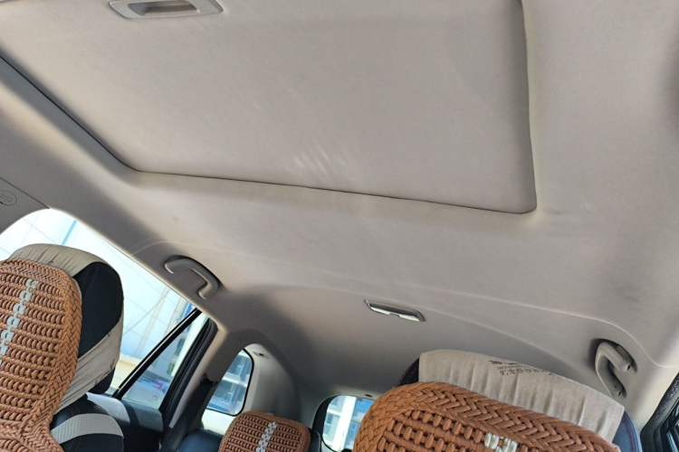Used CHANGAN CS75 2014 2.0L Manual Luxury Version China V Standard Headliner