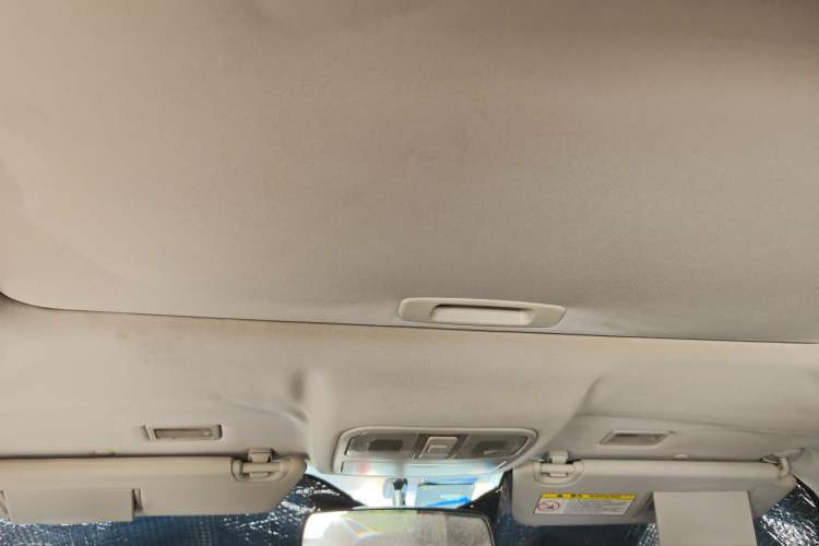 Used CHANGAN CS75 2014 1.8T Automatic Elite Model China IV Standard Headliner