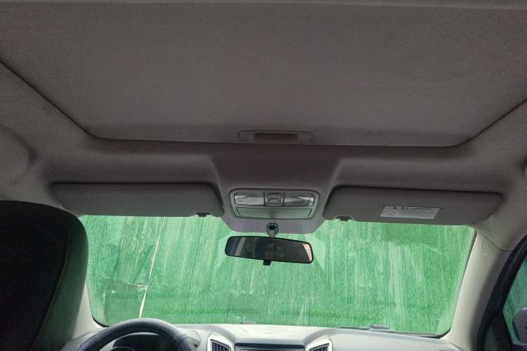 Used CHANGAN CS75 2014 2.0L Manual Luxury Version China IV Standard Headliner
