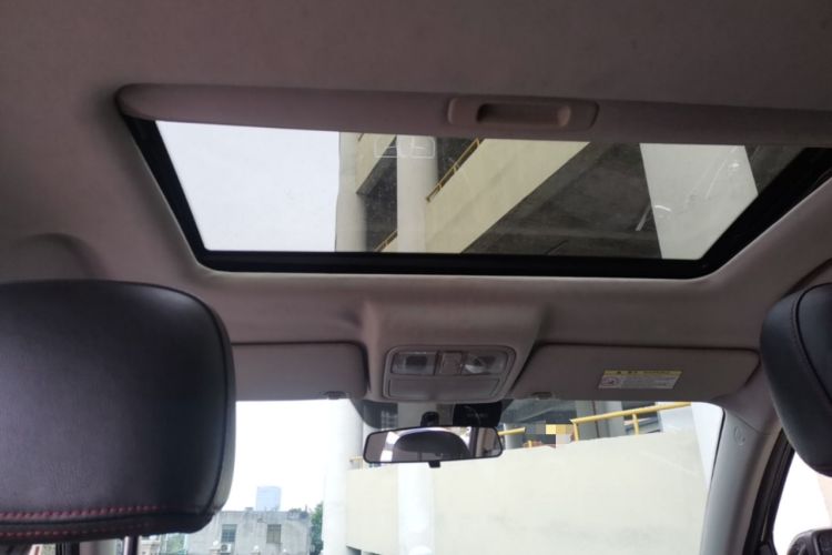 Used CHANGAN CS75 2014 2.0L Manual Luxury Version China IV Standard Headliner