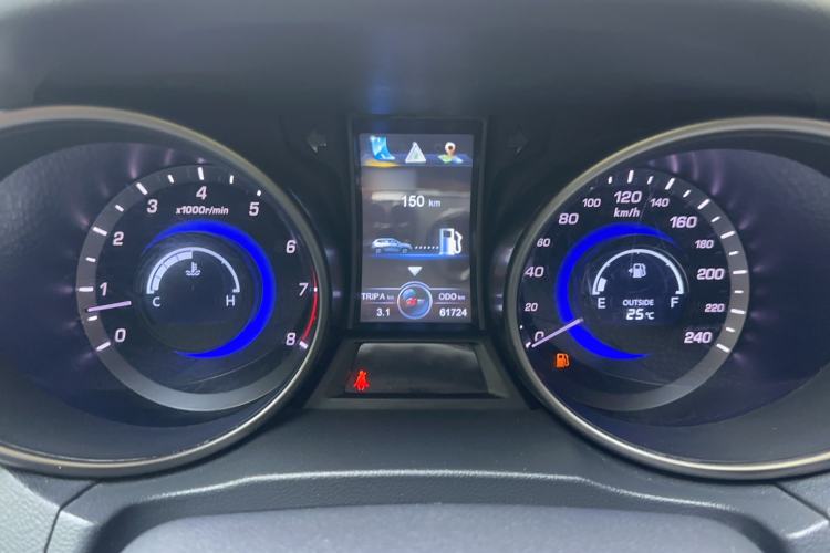 Used CHANGAN CS75 2014 2.0L Manual Luxury Version China V Standard Instrument Cluster