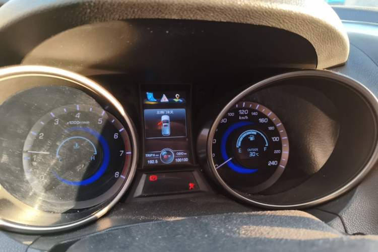 Used CHANGAN CS75 2014 2.0L Manual Luxury Version China V Standard Instrument Cluster