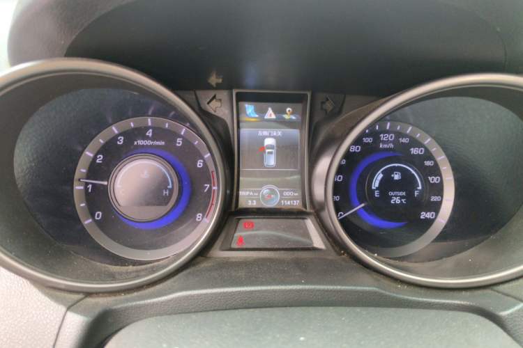 Used CHANGAN CS75 2014 2.0L Manual Luxury Version China IV Standard Instrument Cluster