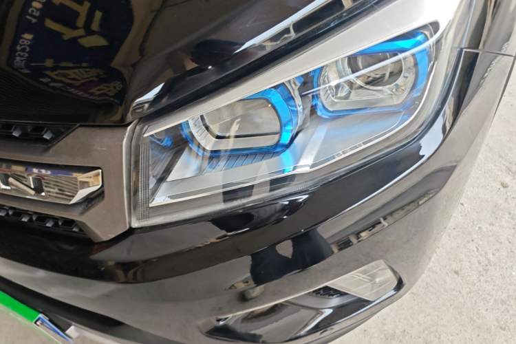 Used CHANGAN CS75 2014 1.8T Automatic Elite Version China V Standard Left Front Headlight