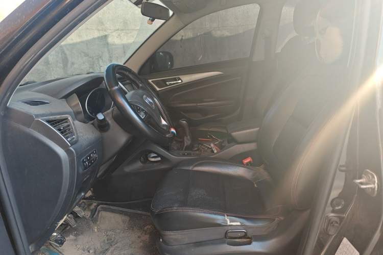 Used CHANGAN CS75 2014 2.0L Manual Luxury Version China V Standard Left Front Seat