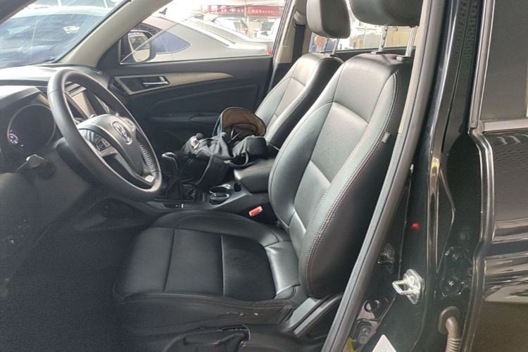 Used CHANGAN CS75 2014 2.0L Manual Comfort Version China IV Standard Left Front Seat