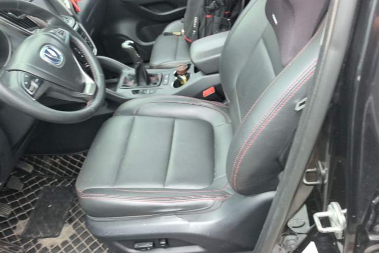 Used CHANGAN CS75 2014 2.0L Manual Leading Version China IV Standard Left Front Seat