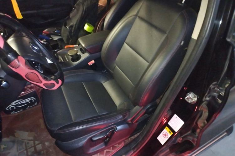 Used CHANGAN CS75 2014 2.0L Manual Luxury Version China IV Standard Left Front Seat