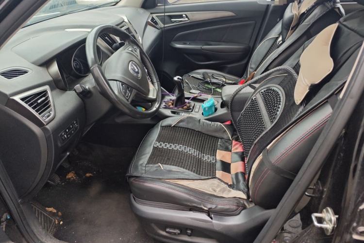 Used CHANGAN CS75 2014 2.0L Manual Leading Version China IV Standard Left Front Seat