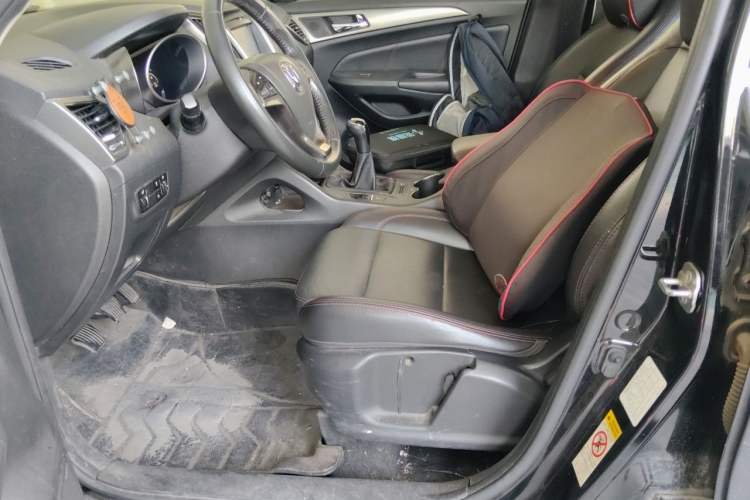 Used CHANGAN CS75 2014 2.0L Manual Luxury Version China IV Standard Left Front Seat