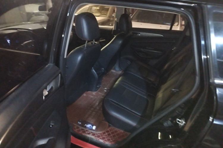 Used CHANGAN CS75 2014 2.0L Manual Luxury Version China IV Standard Left Rear Seat