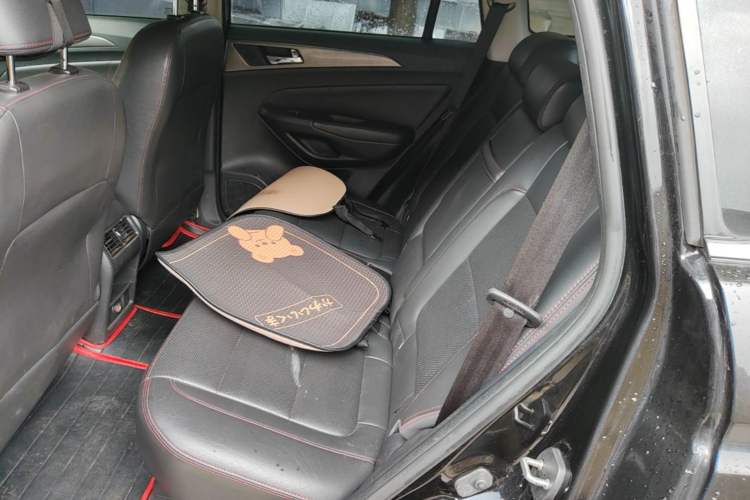 Used CHANGAN CS75 2014 1.8T Automatic Elite Model China IV Standard Left Rear Seat