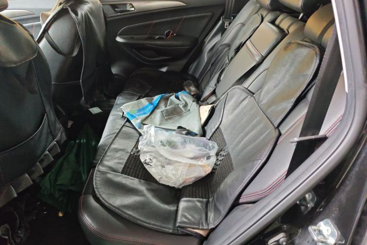 Used CHANGAN CS75 2014 2.0L Manual Leading Version China IV Standard Left Rear Seat